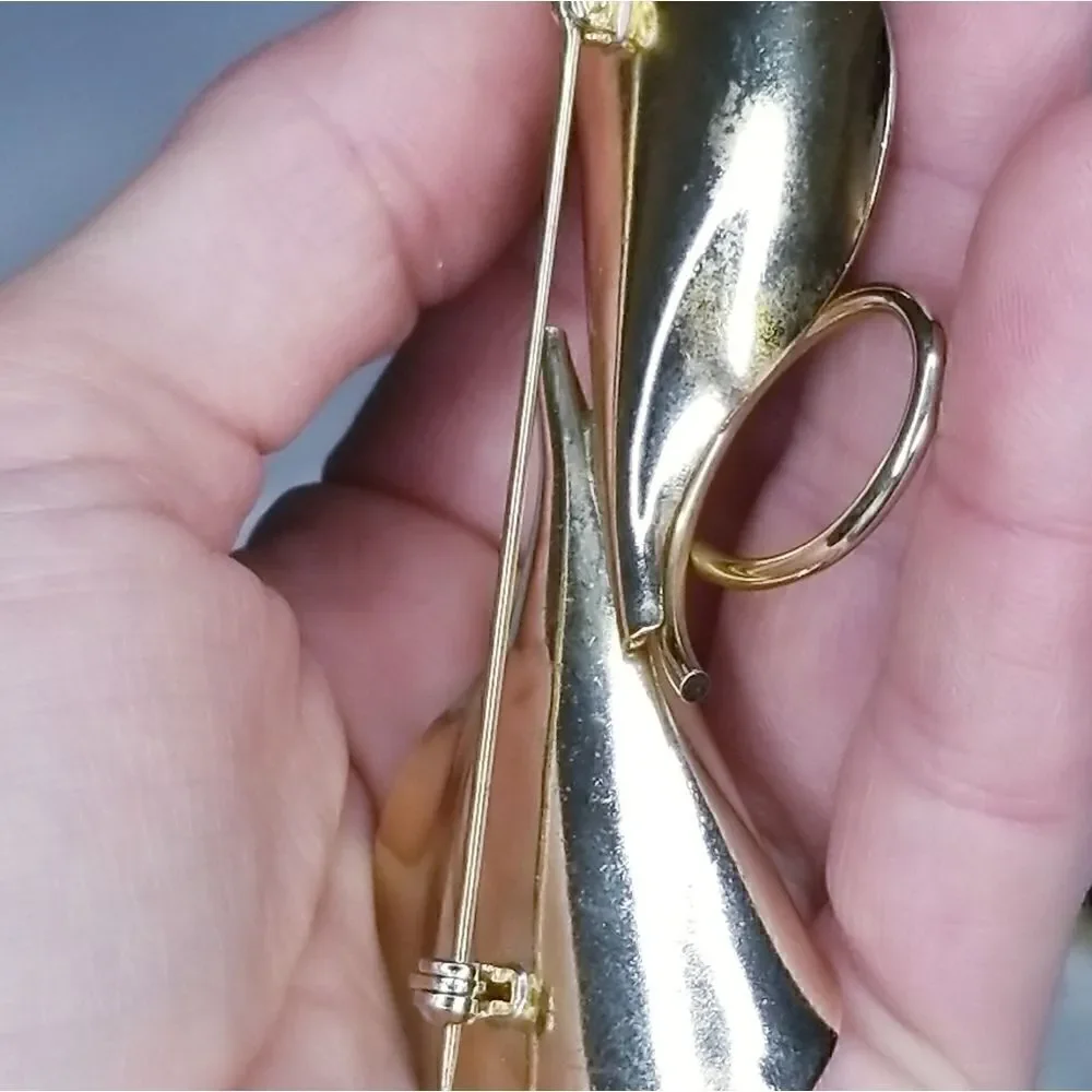 Vintage Gold & Pearl Brooch
